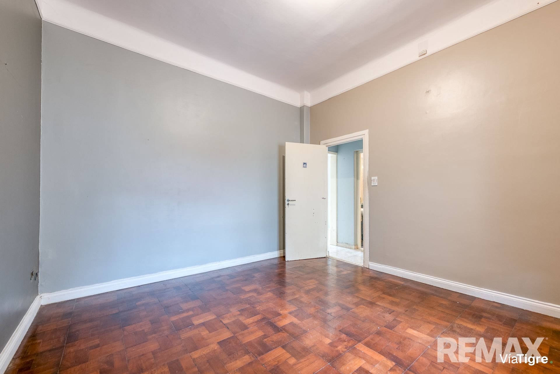 Venta casa 4 ambientes con gran jardin en Victoria