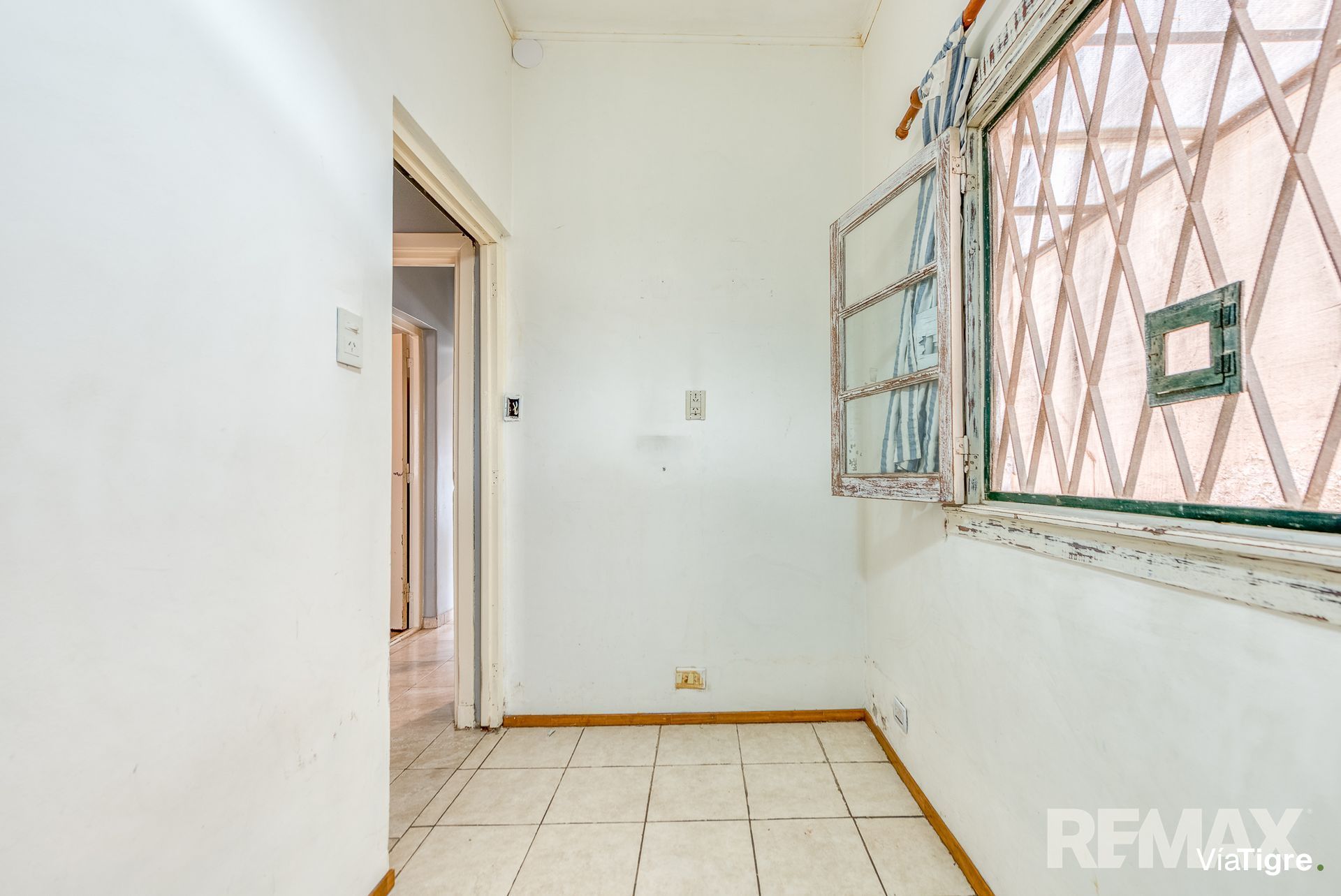 Venta casa 4 ambientes con gran jardin en Victoria
