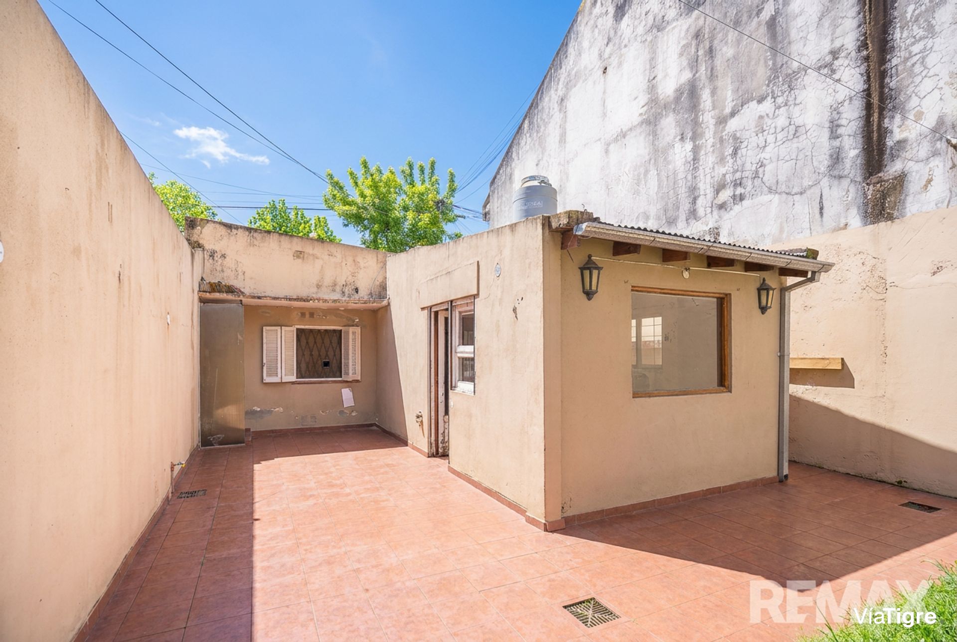 Venta casa 4 ambientes con gran jardin en Victoria