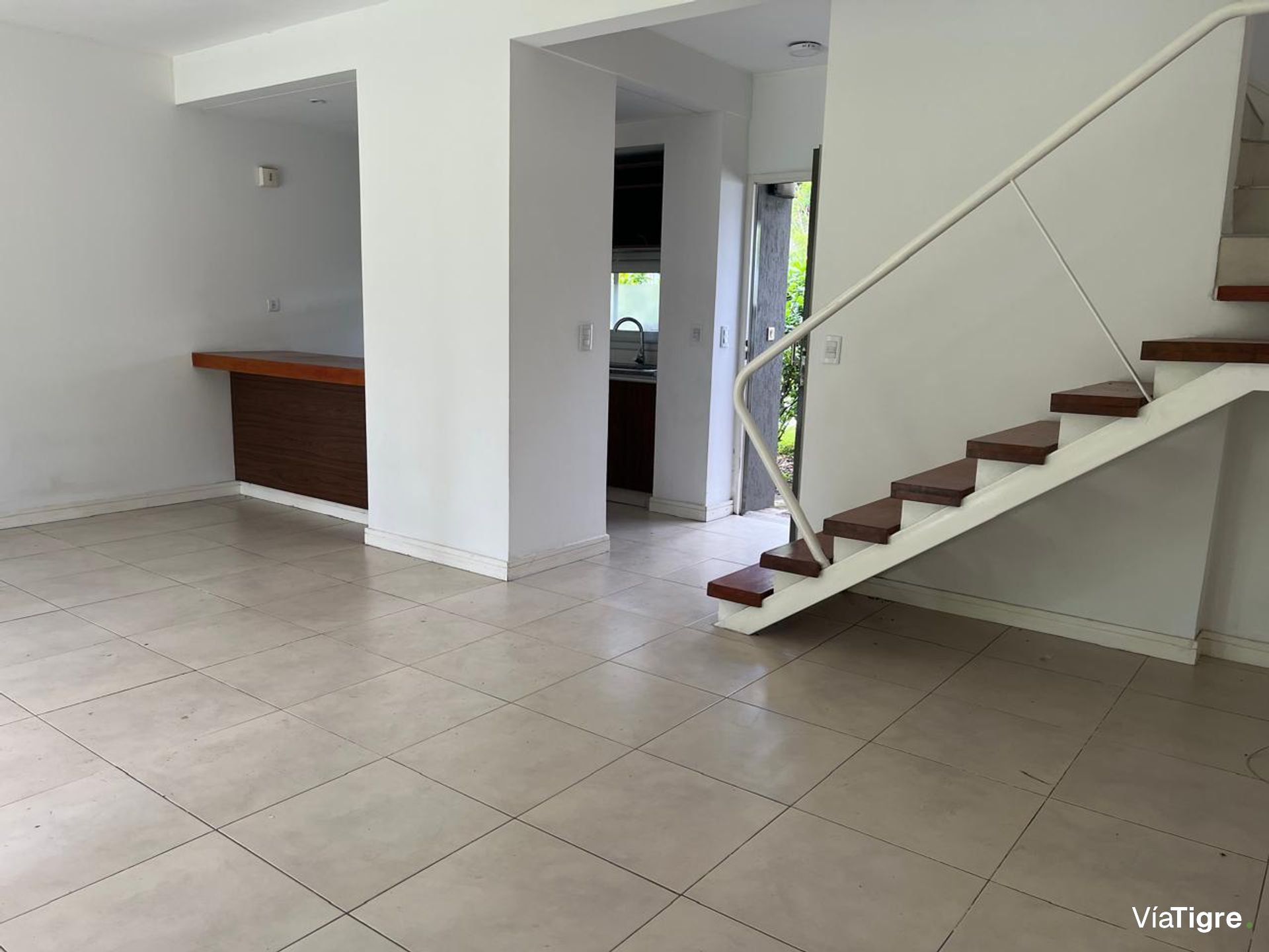 Alquiler Casa Tipo Duplex Barrio El Palmar Nordelt