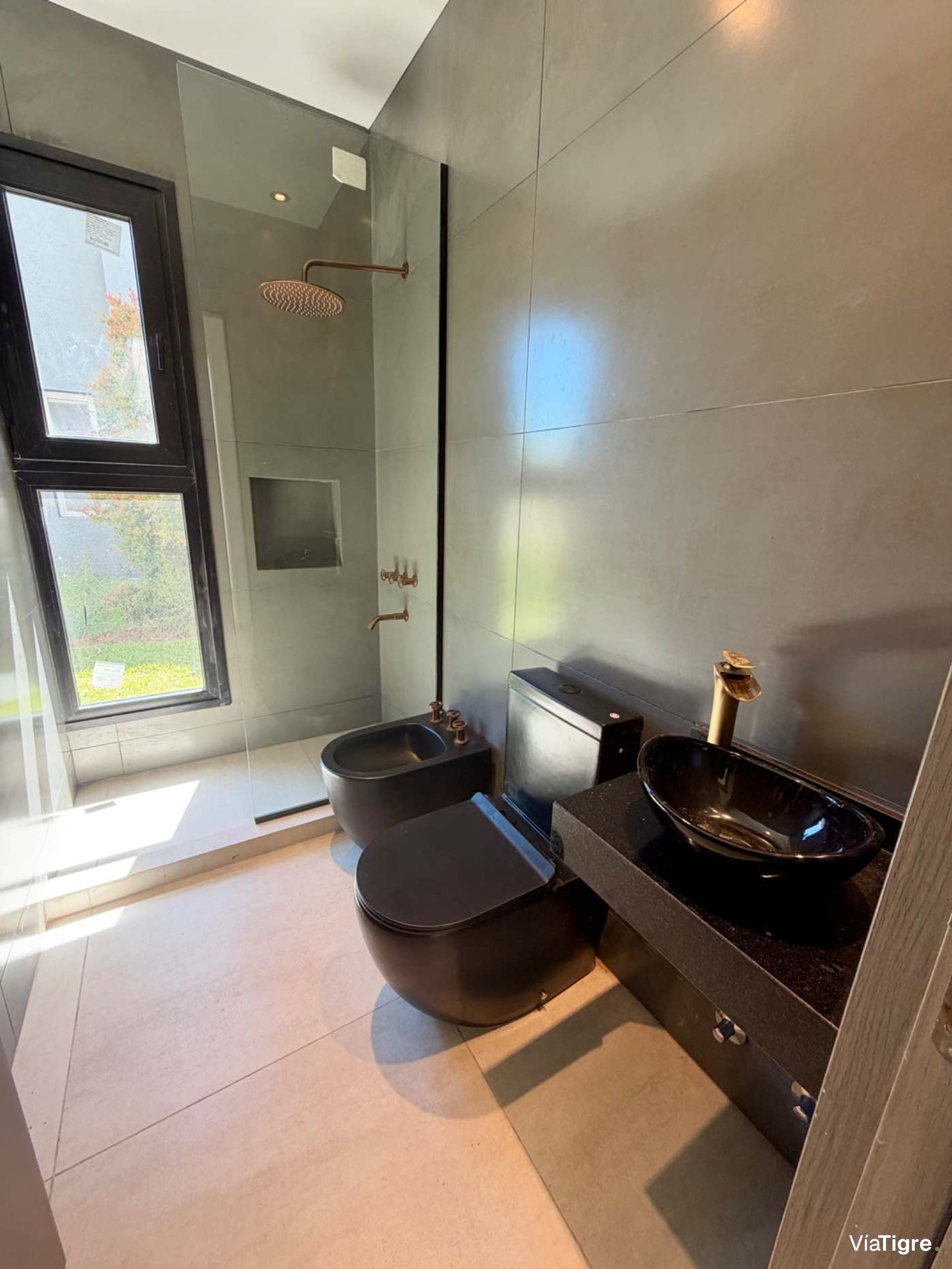 Casa venta Nordelta Castaños 6 ambientes piscina