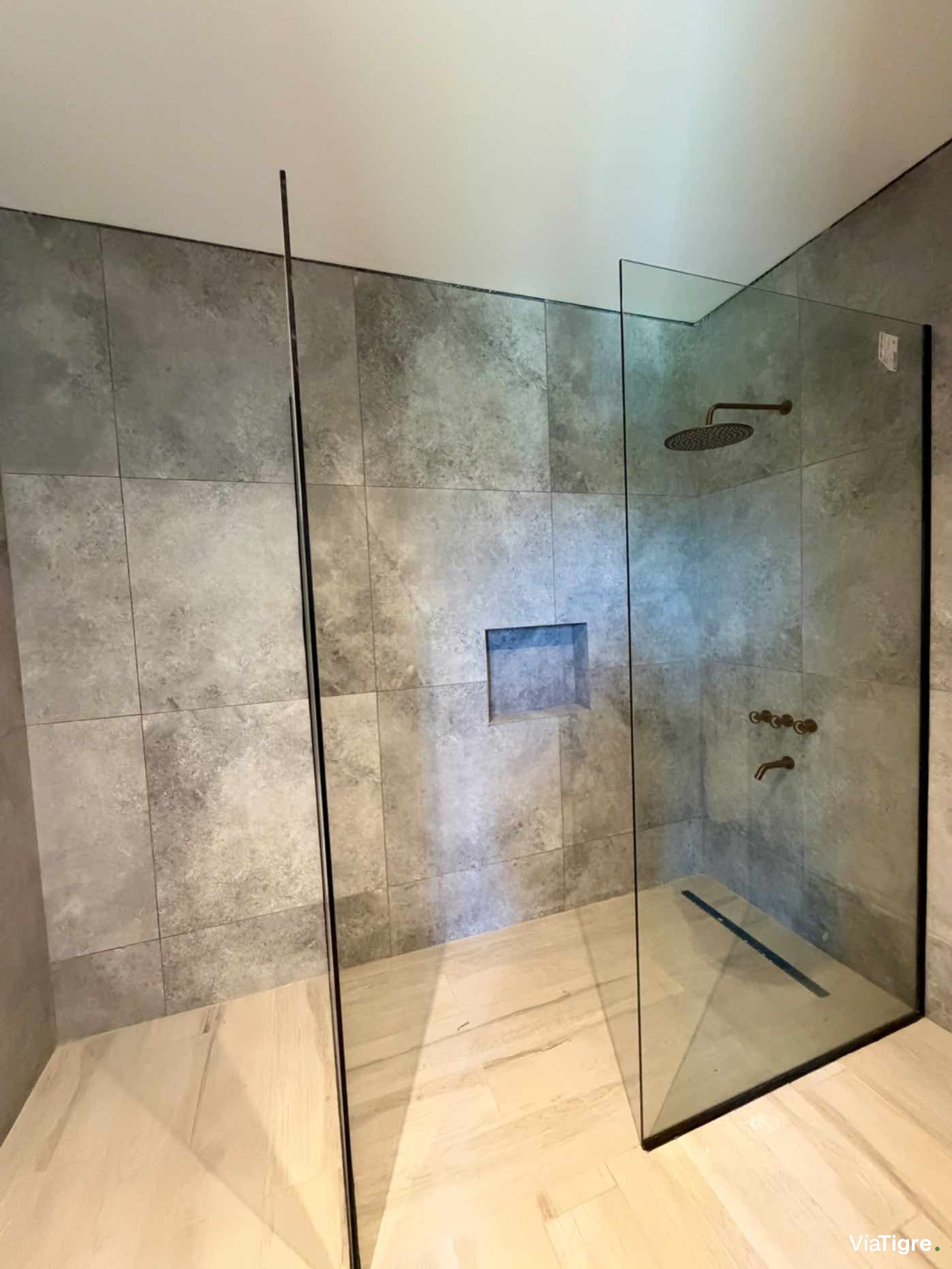Casa venta Nordelta Castaños 6 ambientes piscina