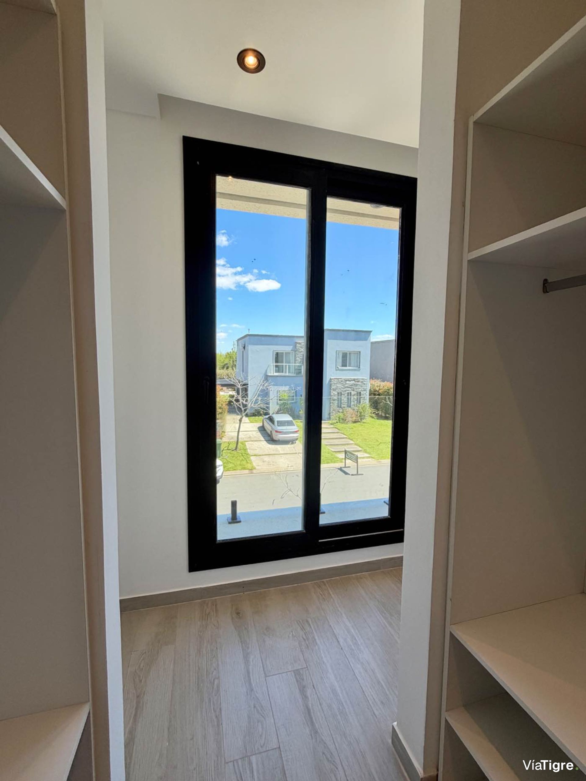 Casa venta Nordelta Castaños 6 ambientes piscina