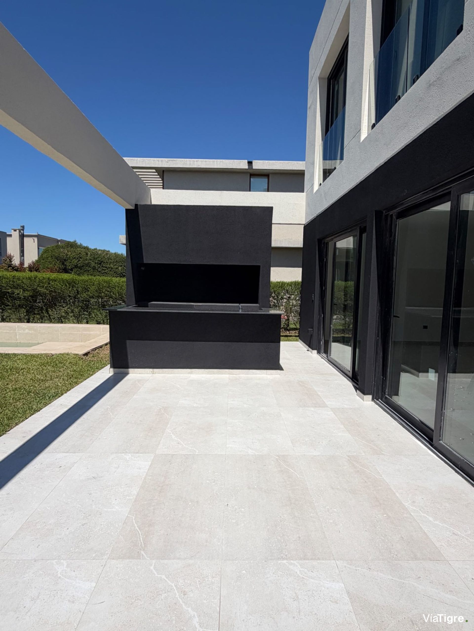 Casa venta Nordelta Castaños 6 ambientes piscina
