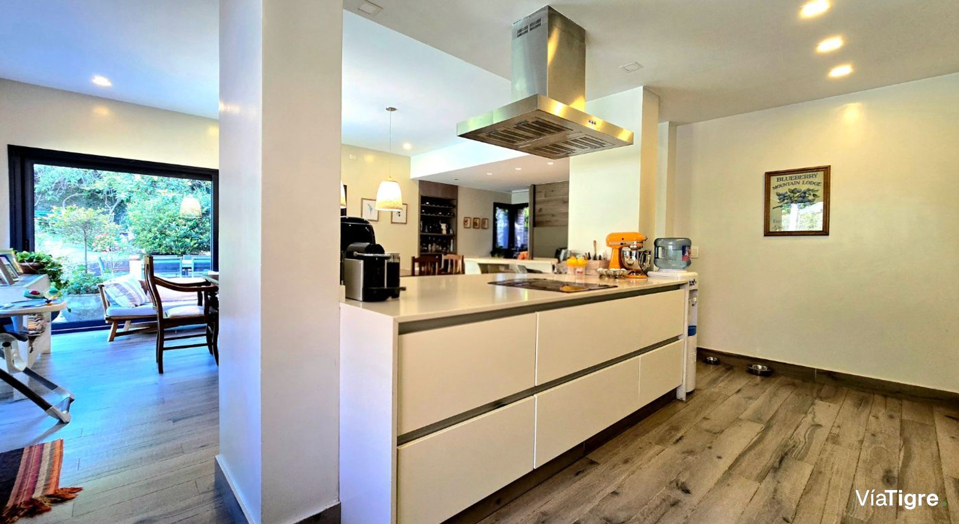 Venta Casa 6 Ambientes Vicente Lopez Lote 835 M2