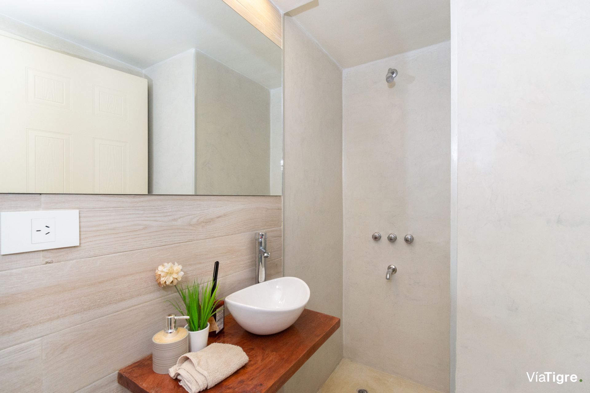 Venta Casa Olivos 4 Ambientes Triplex Con Patio