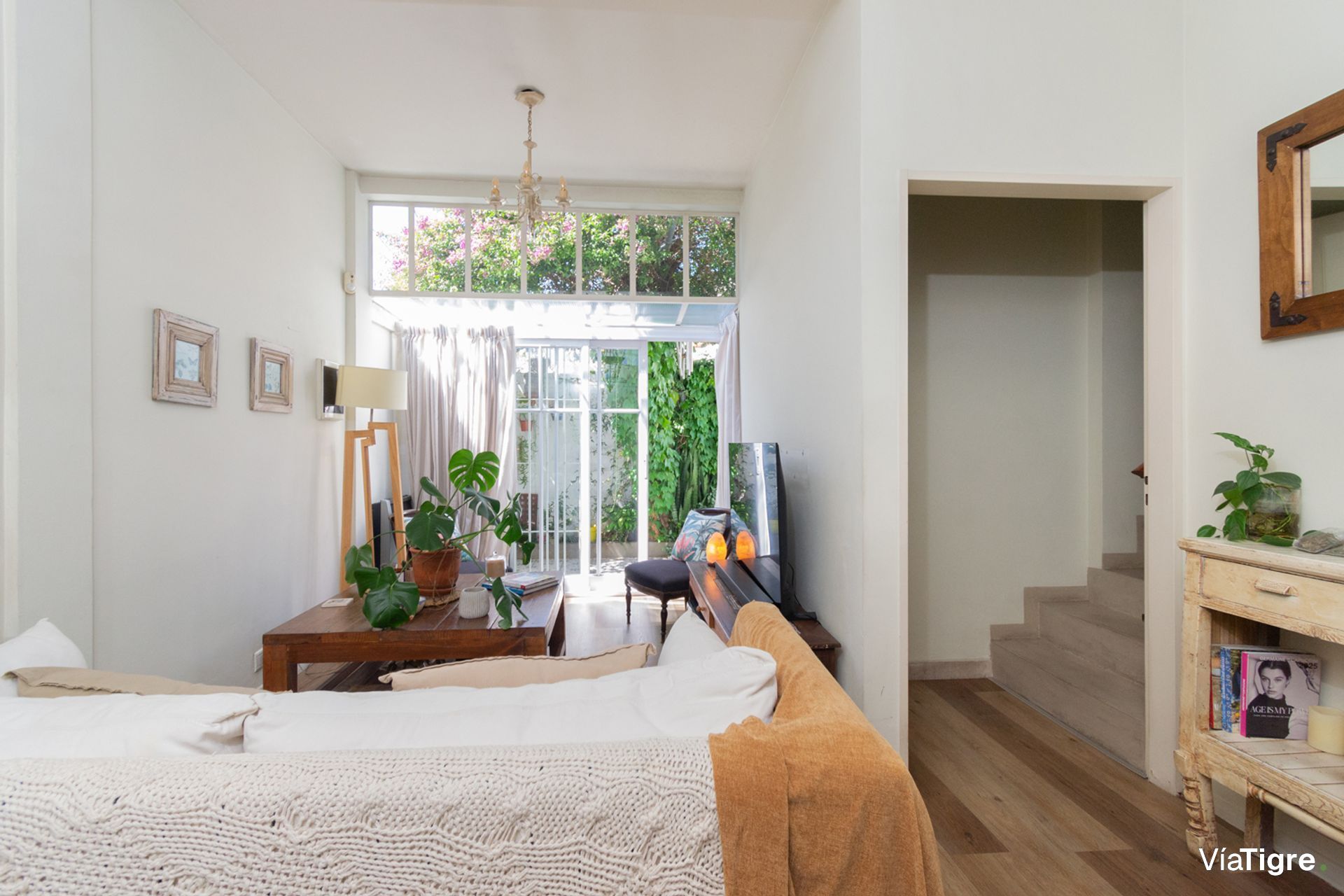 Venta Casa Olivos 4 Ambientes Triplex Con Patio