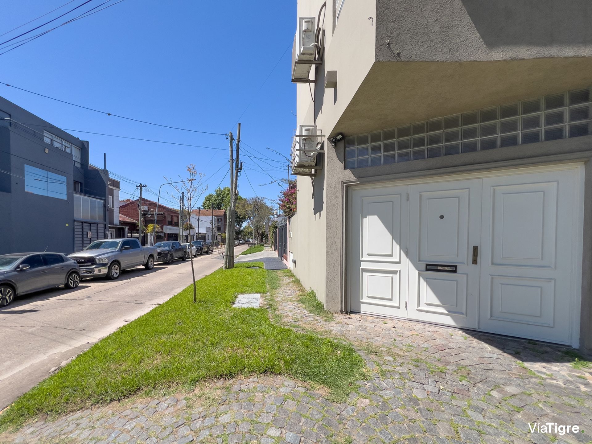 Venta Casa Olivos 4 Ambientes Triplex Con Patio