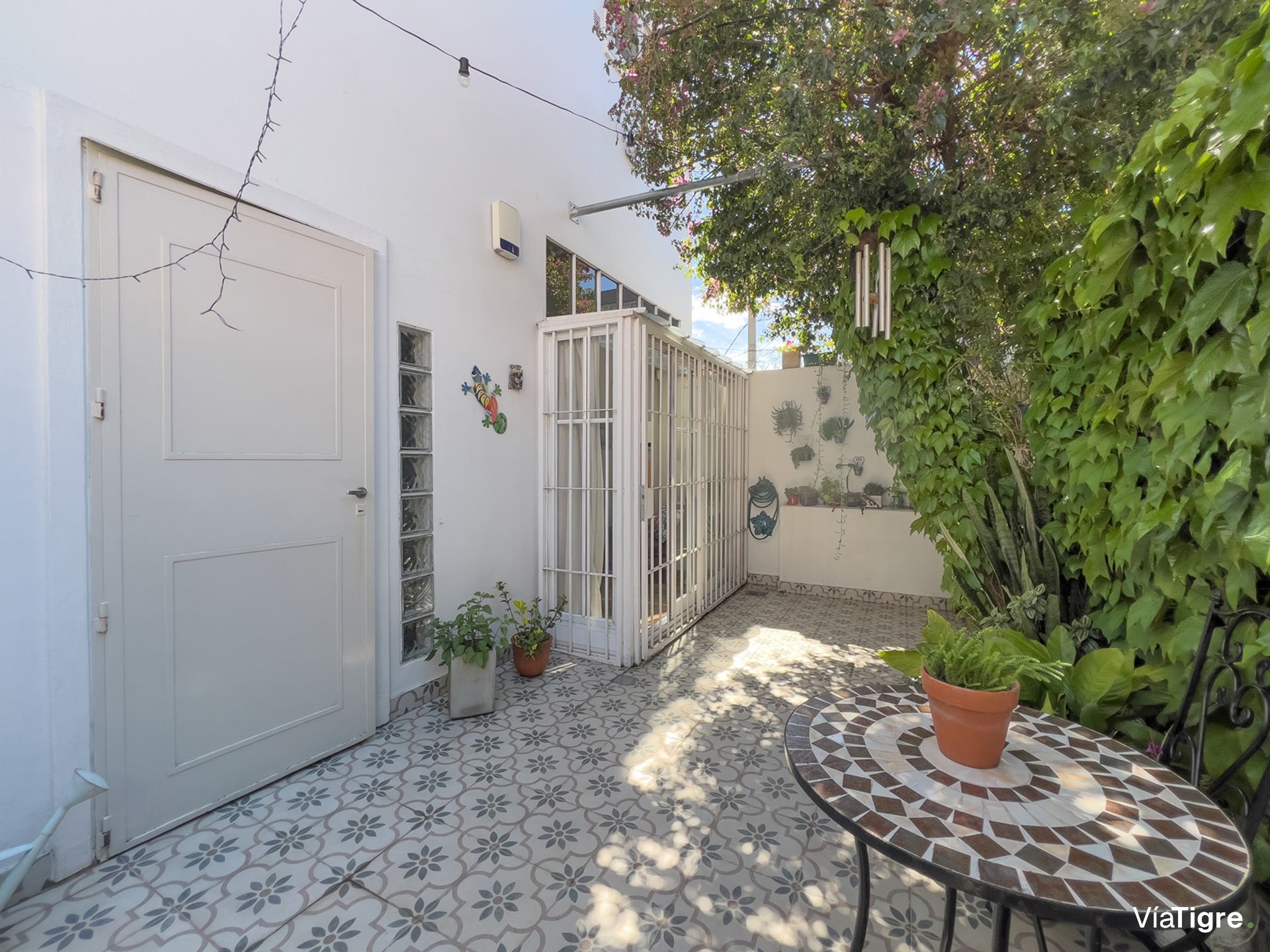 Venta Casa Olivos 4 Ambientes Triplex Con Patio