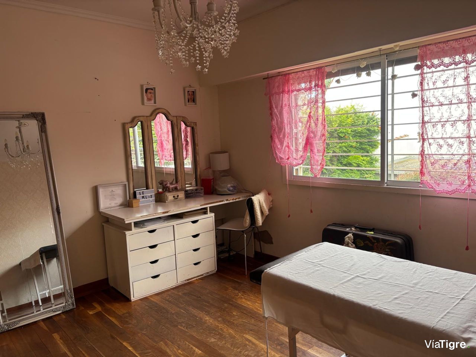 Venta Casa Olivos 5 Ambientes Triplex