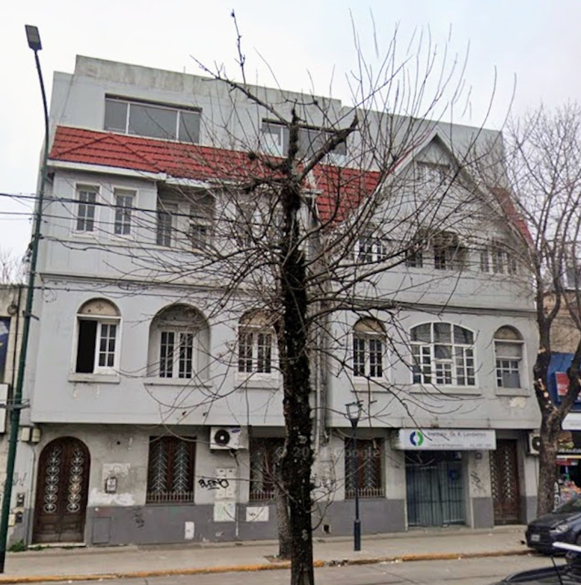 Venta San Isidro Edif Comercial/Consultorios/Hotel
