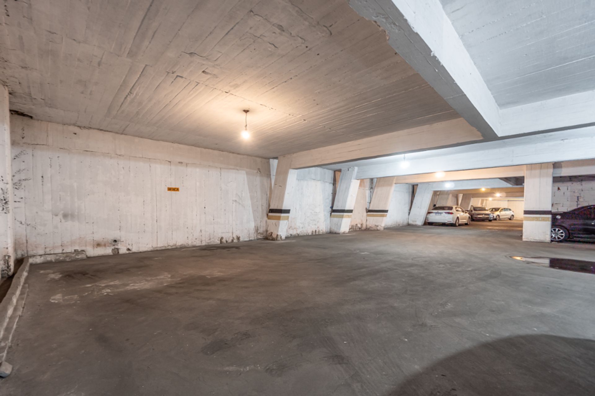 Parking Space Sale in San Fernando