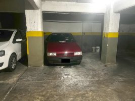 Florida Garage for Sale, meters from Maipú UF9