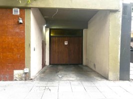 Florida Garage for Sale, meters from Maipú UF9