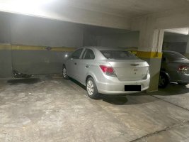 For Sale: Florida Garage, within meters of Maipú, UF18