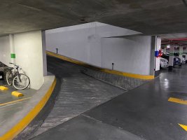 Venta cochera en Torre View Complejo al Río