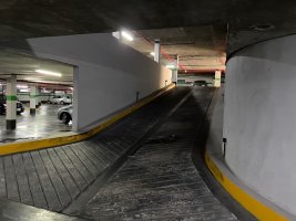 Venta cochera en Torre View Complejo al Río