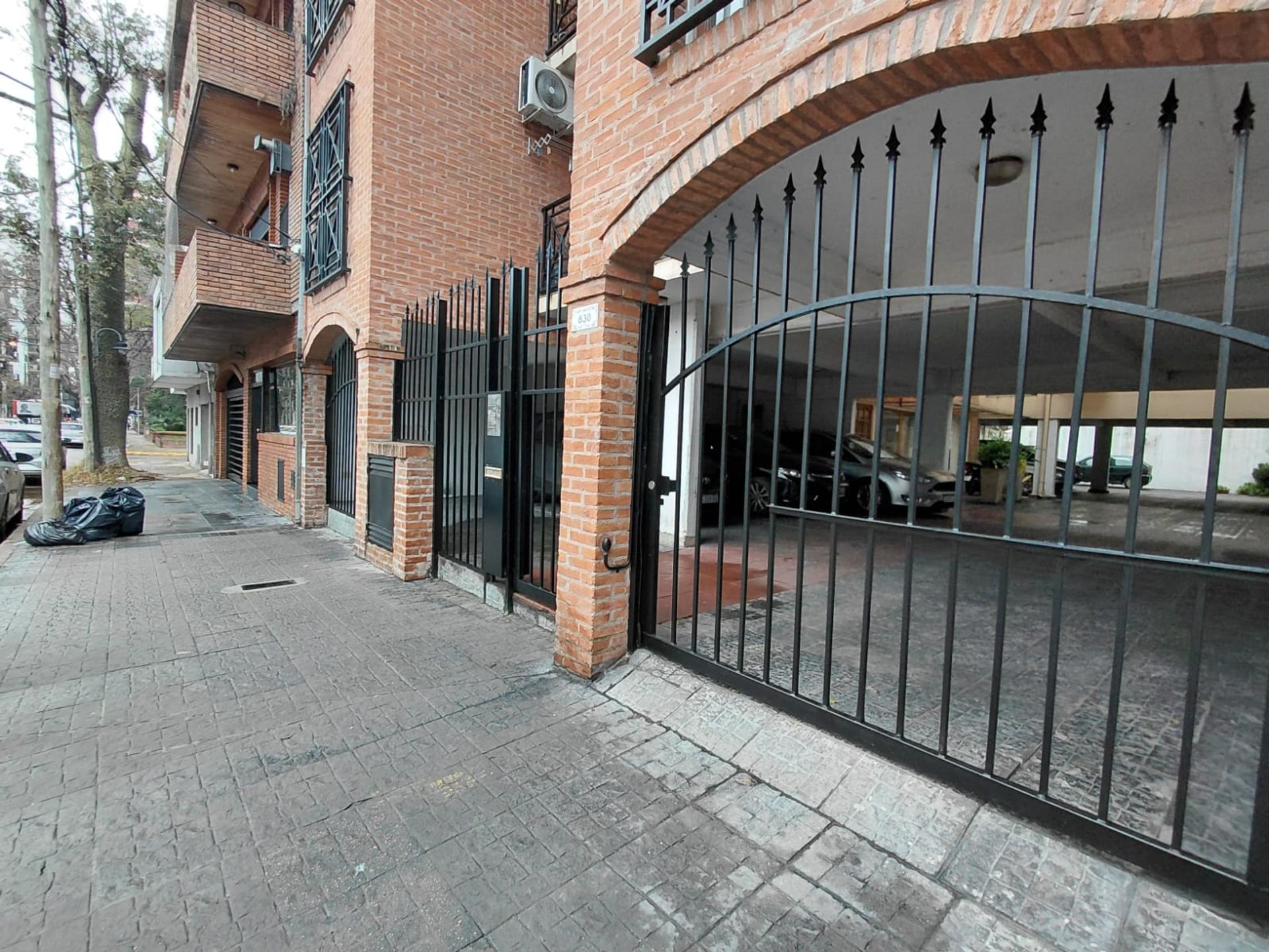 Venta Cochera Fija en Vicente Lopez