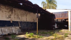 Warehouse + shop for sale Florida West