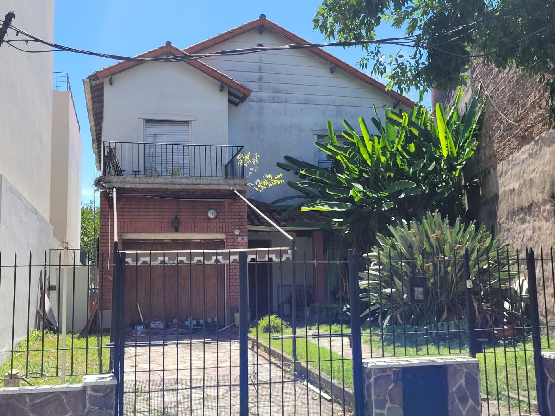 Land Sale at Governor Ugarte Olivos – Vte. Lopez