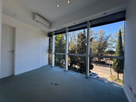 Office for rent, Olivos al Río with 2 parking spaces