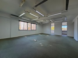 Office for rent, Olivos al Río with 2 parking spaces