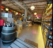 Warehouse Sale at Panamericana and San Martin