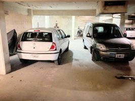 Sale of Double Covered Garage, Vicente Lopez