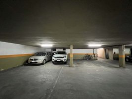 Cochera En Venta En Centro De San Isidro
