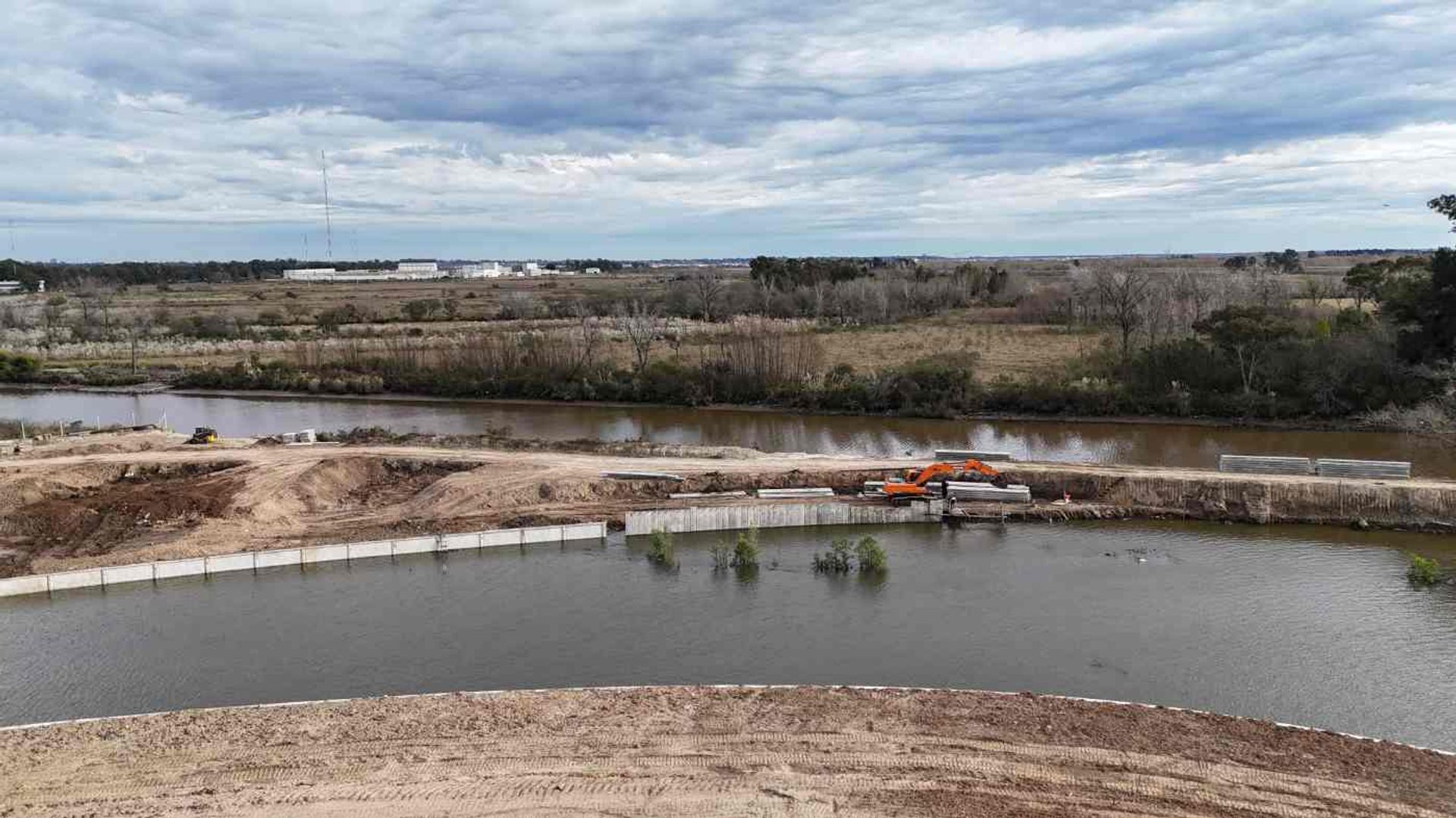 Lote en venta – Barrio La Bahía, Villanueva