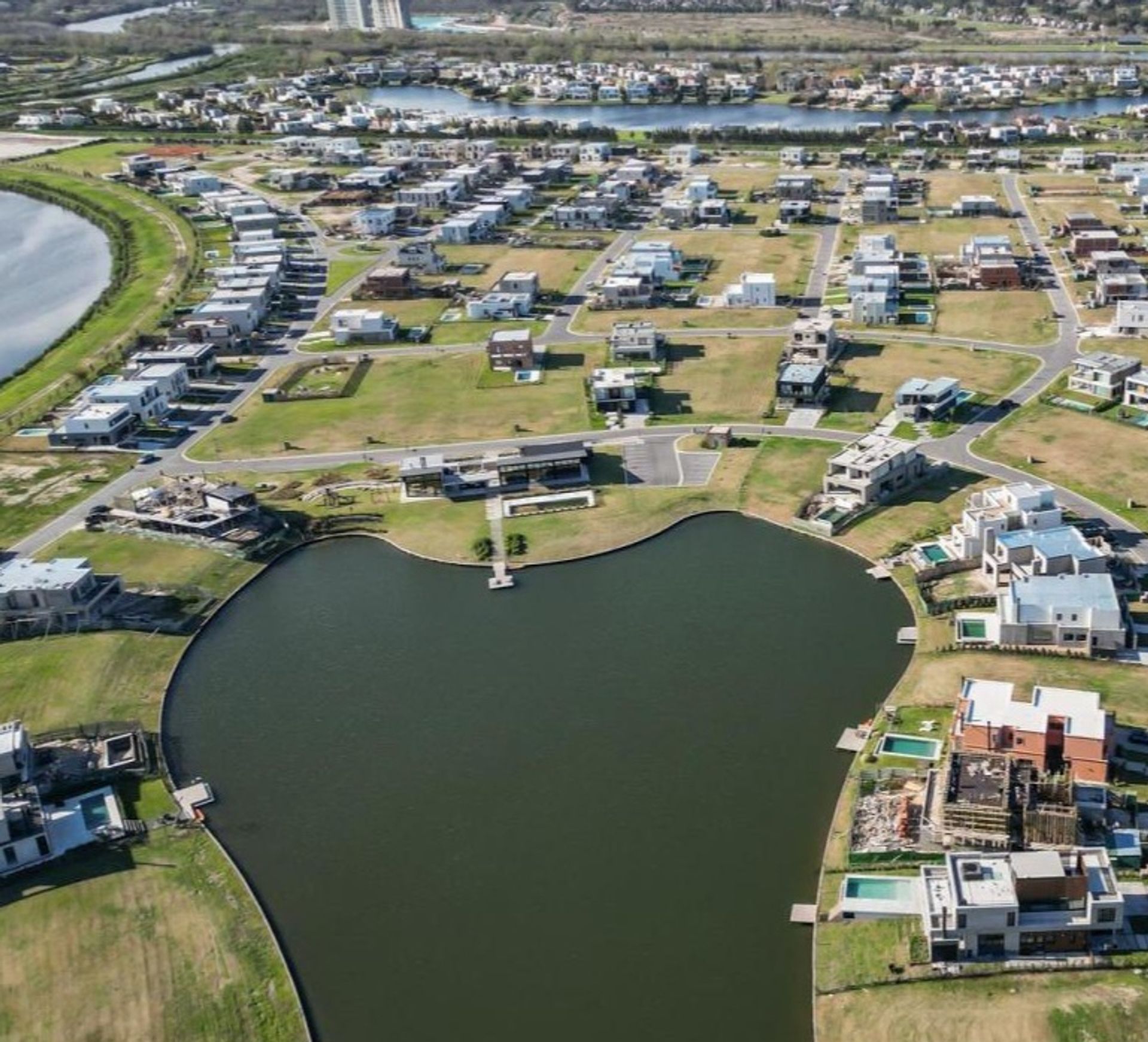 Venta Lote Nordelta Barrio Carpinchos Al Agua