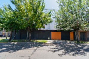 Venta Local Comercial En Villa Adelina
