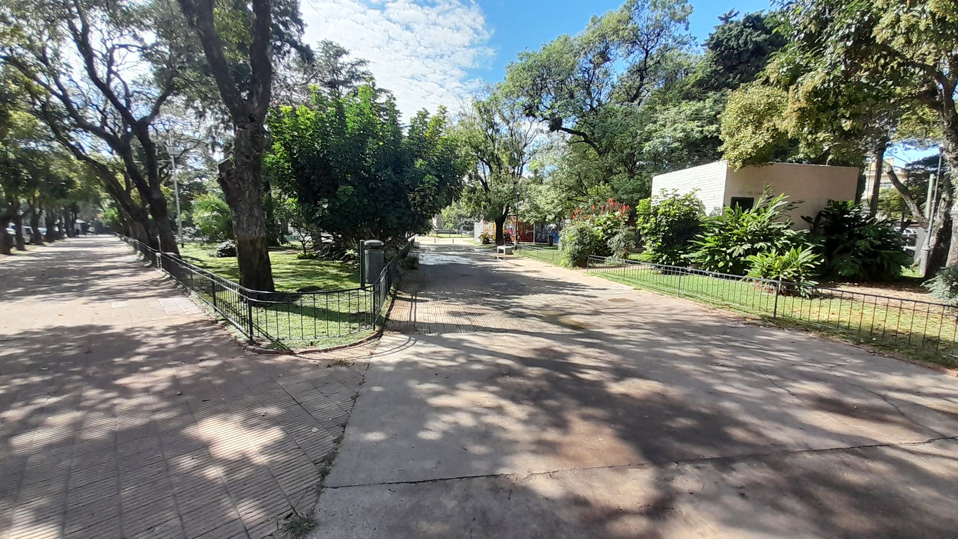 Venta cochera auto San Isidro Permuta