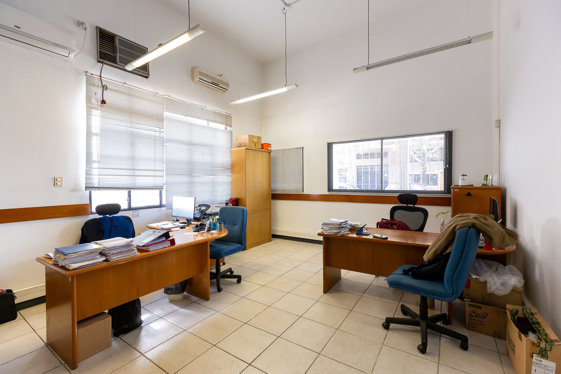 Venta Galpon Laboratorio Y Oficinas En V. Martelli