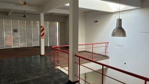 ALQUILER LOCAL COMERCIAL – Av. Maipú, Florida