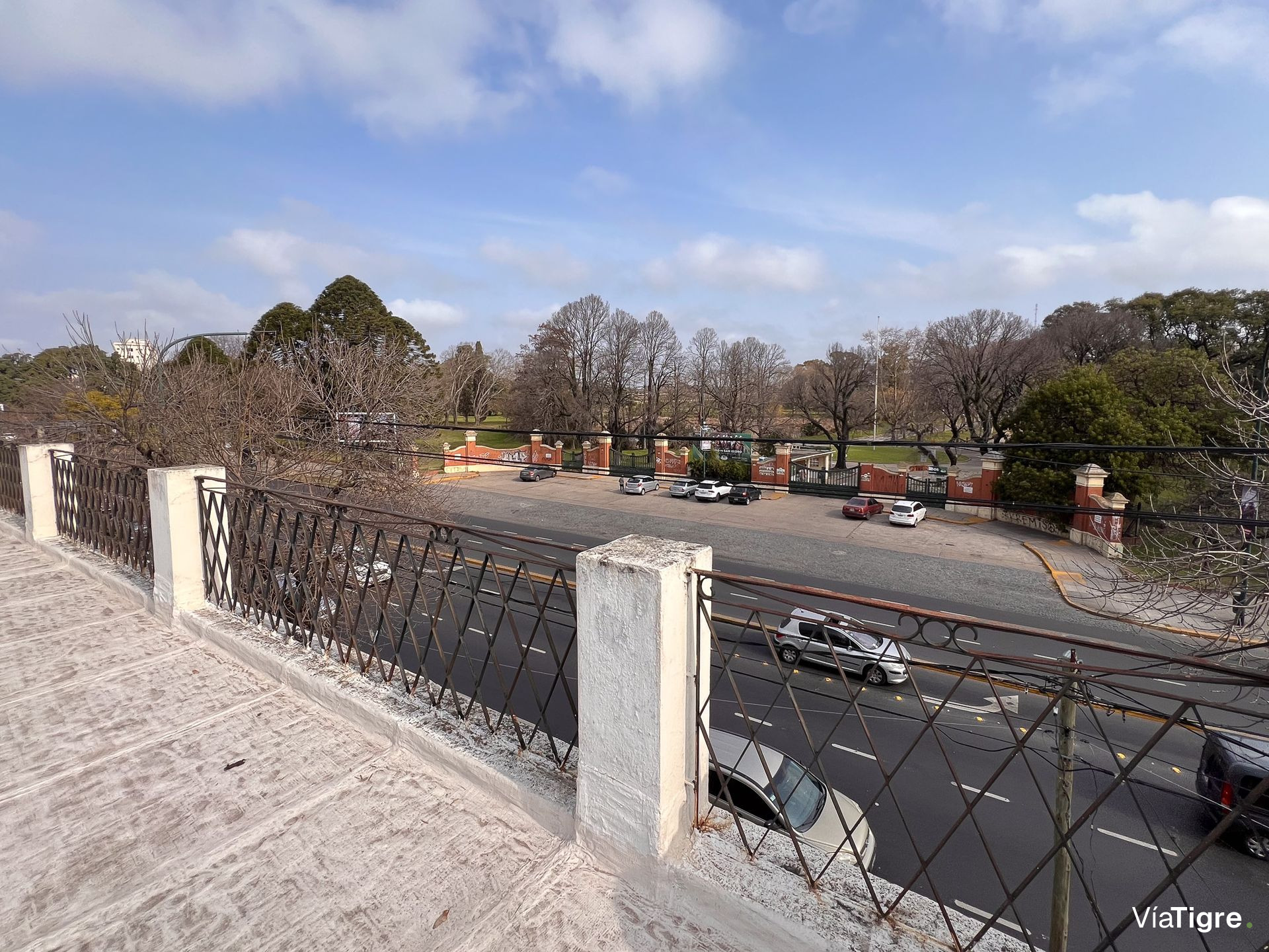 Venta de Local a la calle y oficinas en San Isidro