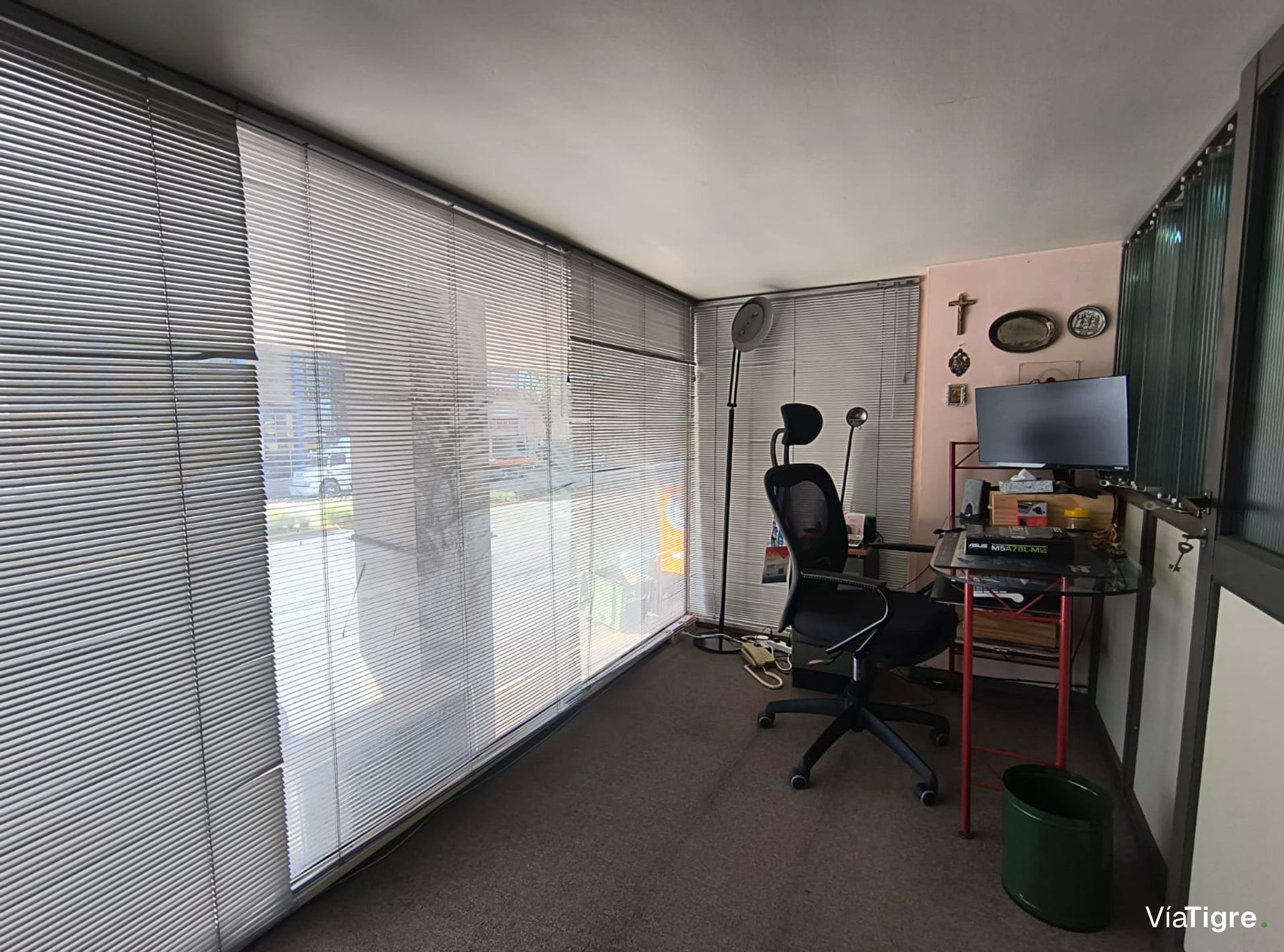 Venta Local Comercial Avda Sta Fe Martínez