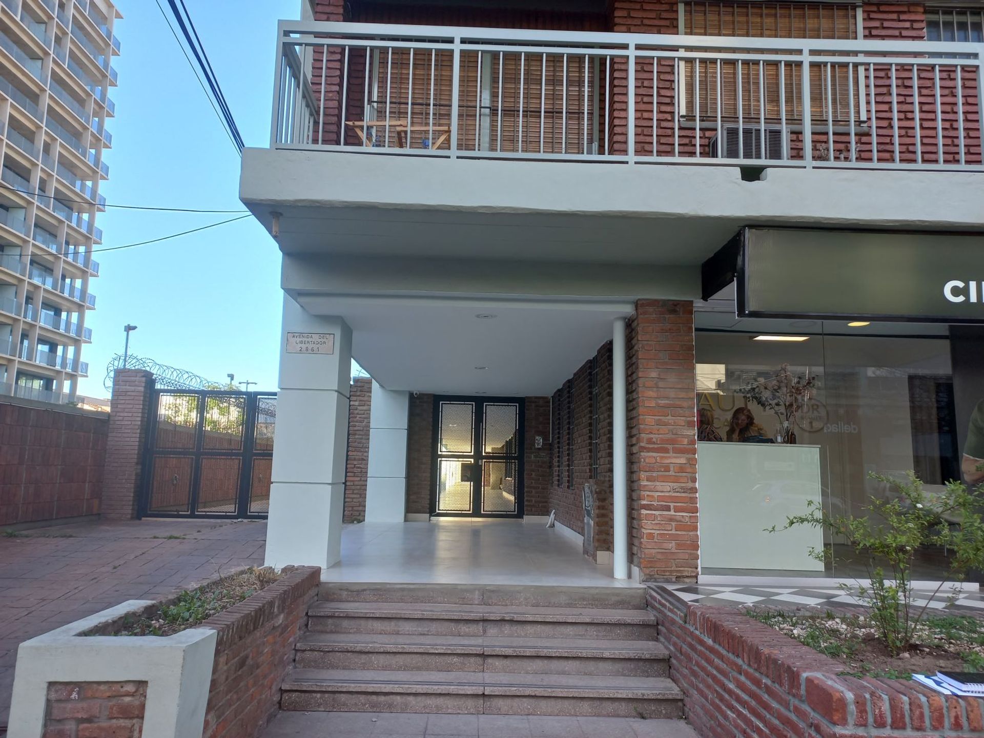 Depto en venta Olivos 5 amb balcón cochera cca Río