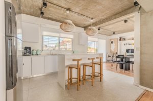 VENTA depto 2 ambientes en San Isidro con cochera