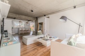 VENTA depto 2 ambientes en San Isidro con cochera