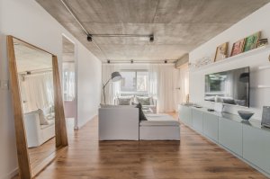 VENTA depto 2 ambientes en San Isidro con cochera