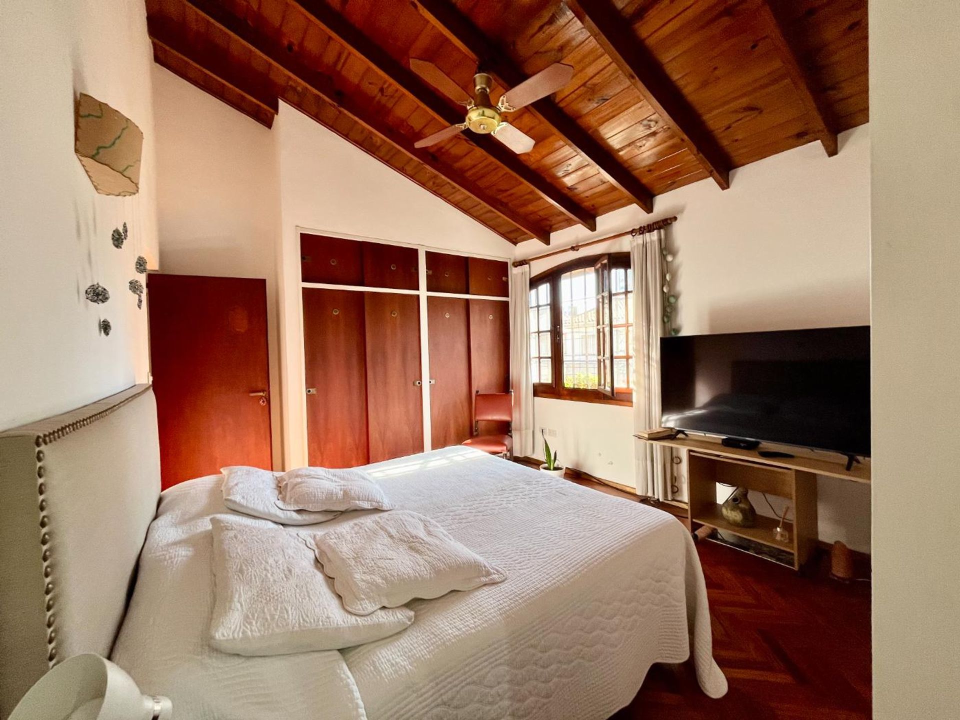 Casa 5 Amb en PH al Frente en 2 Plantas, Vte Lopez