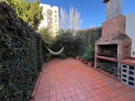 Casa 5 Amb en PH al Frente en 2 Plantas, Vte Lopez