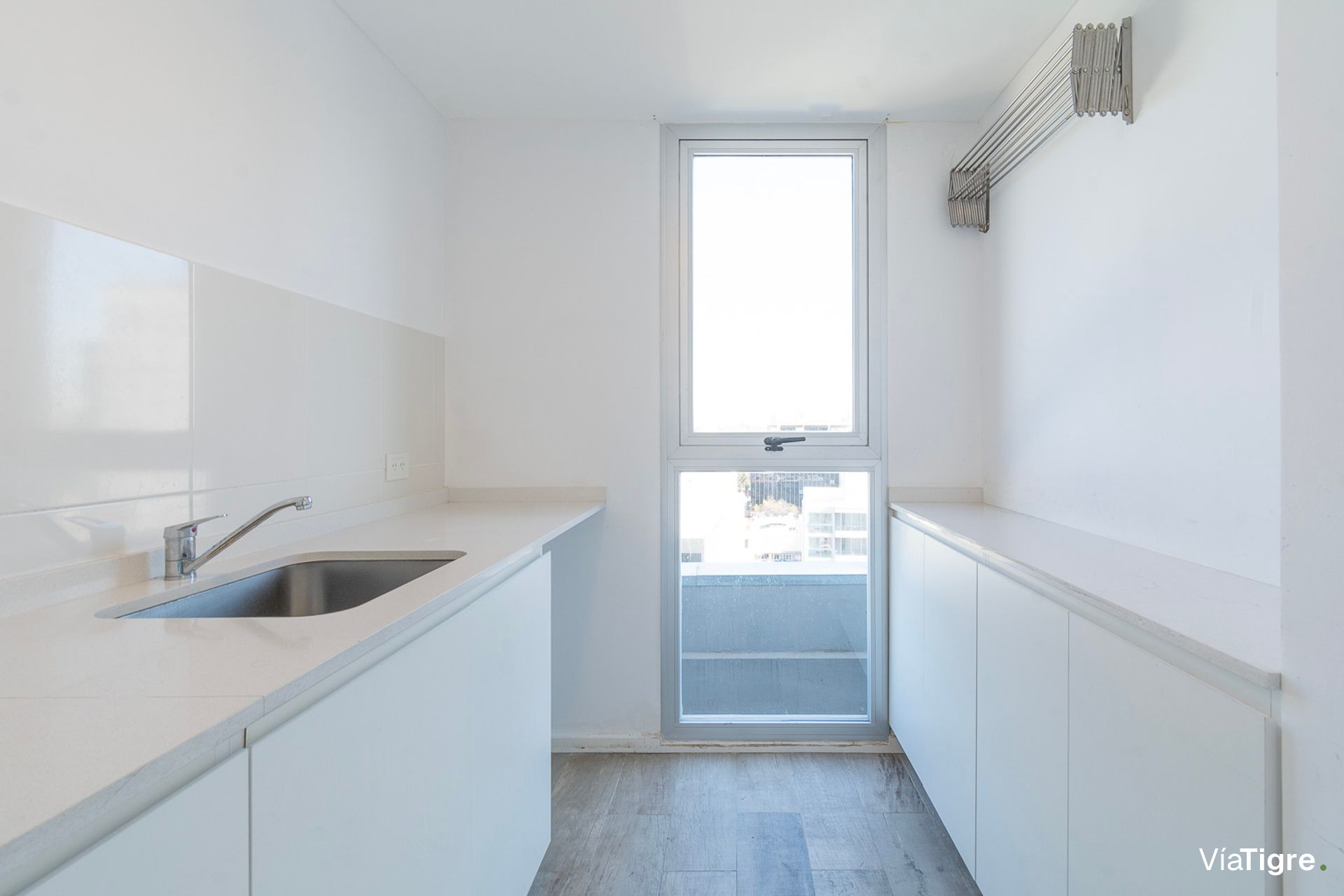 Venta Duplex 4 mb Puerto de olivos cocheras 209m2