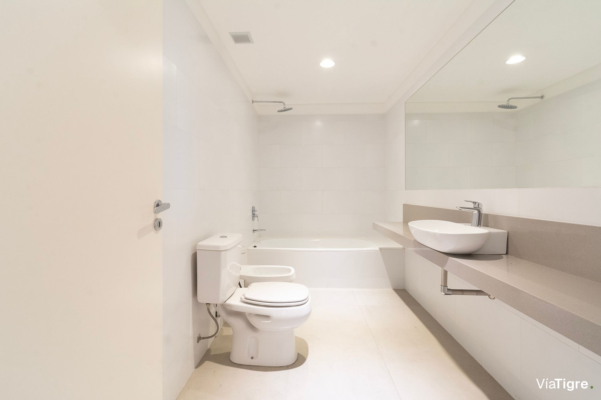 Venta Duplex 4 mb Puerto de olivos cocheras 209m2