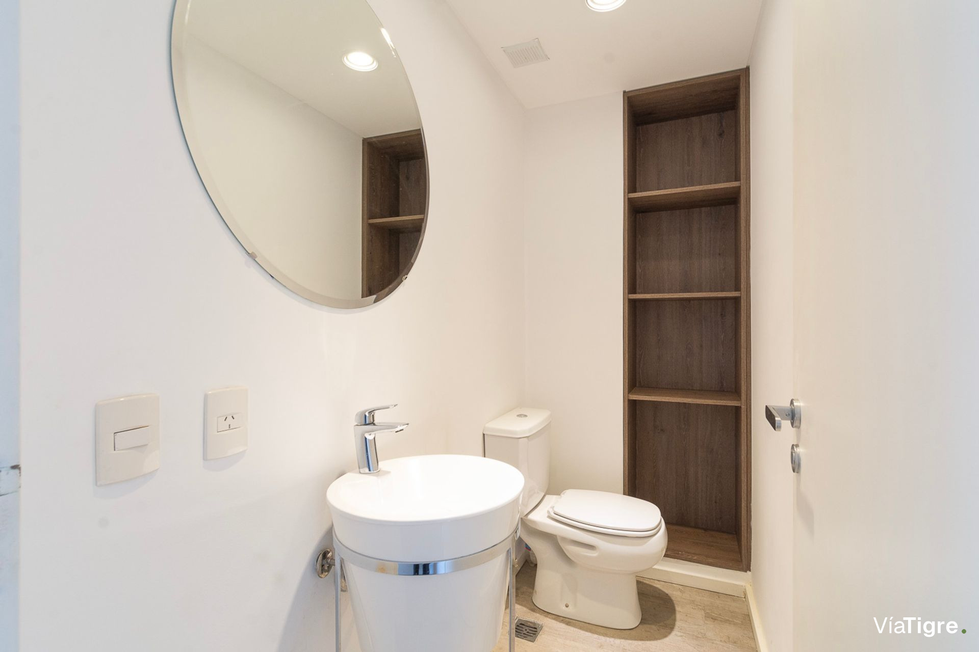 Venta Duplex 4 mb Puerto de olivos cocheras 209m2