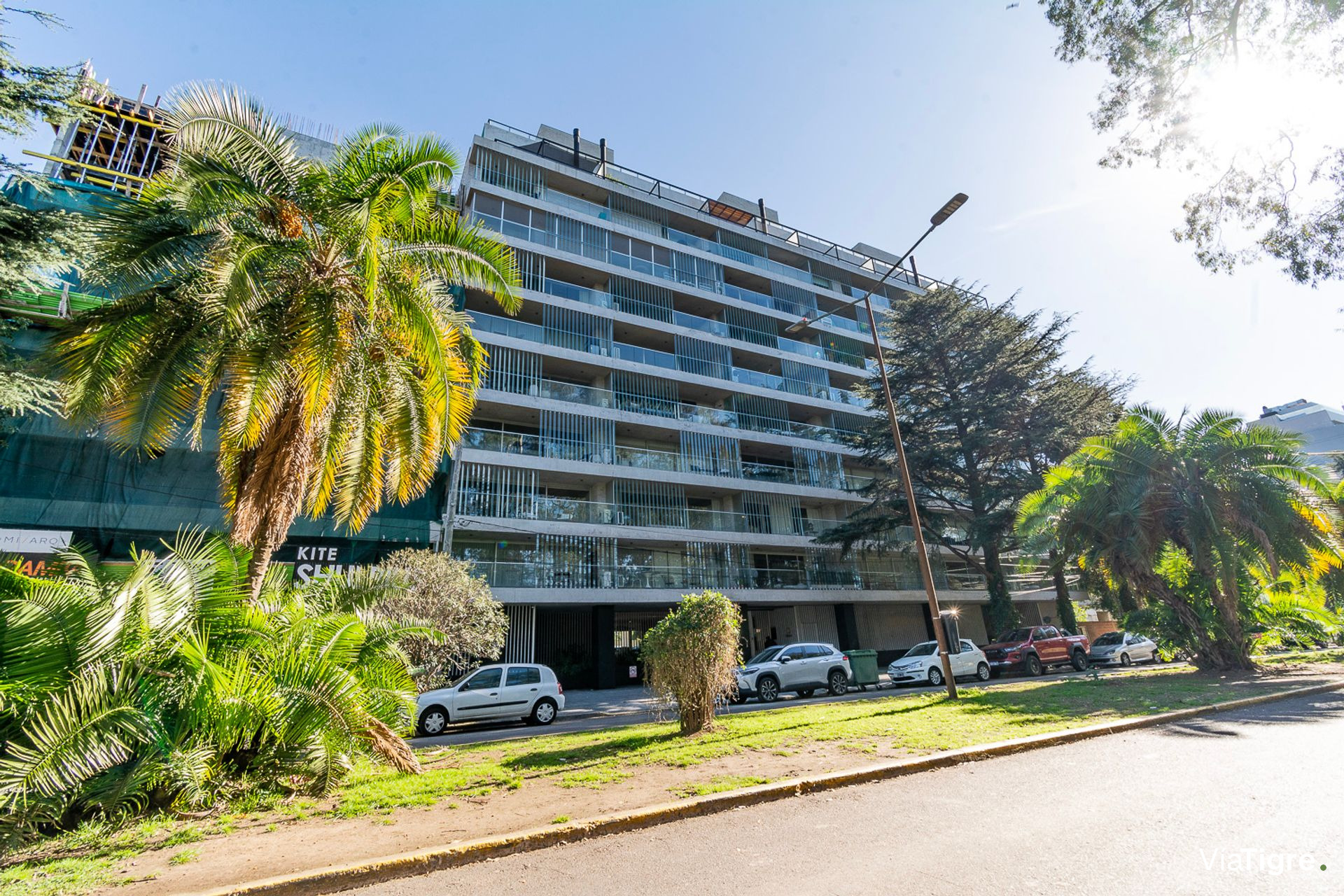 Venta Duplex 4 mb Puerto de olivos cocheras 209m2