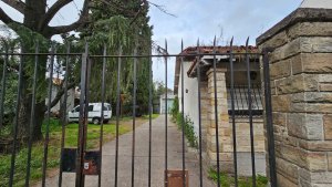 Venta de Lote doble en Carapachay zona residencial