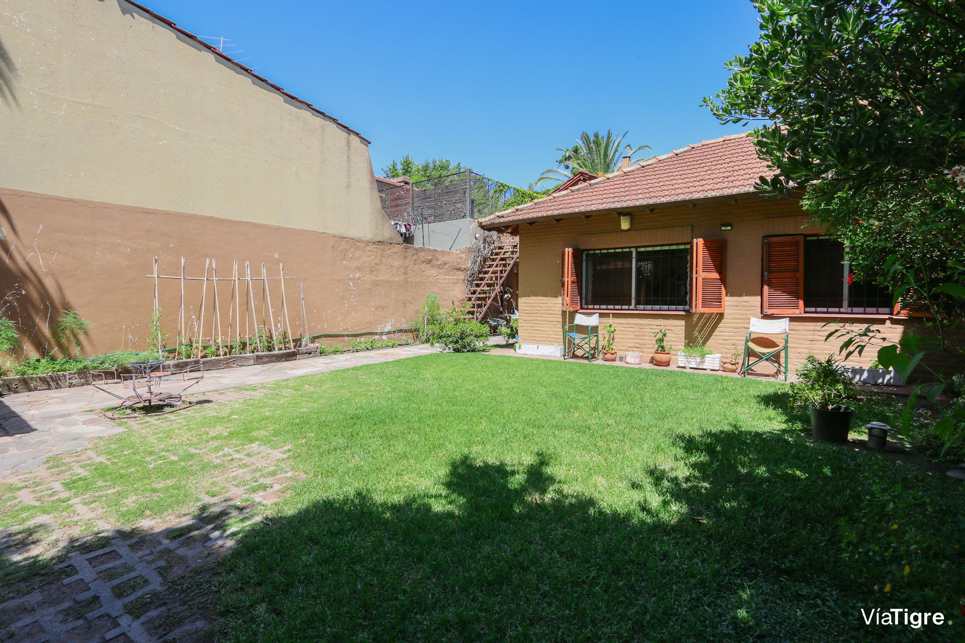 Casa En Venta Con Jardin En Pacheco Apto Credito !
