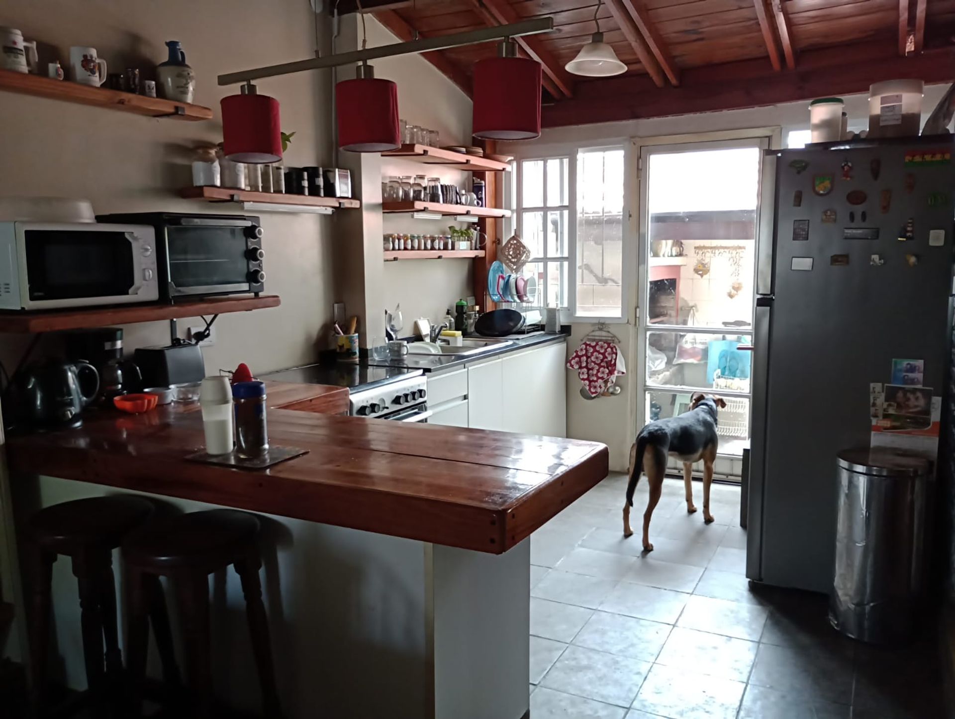 Venta Casa 5AMB Bajo S. Isidro c/ patio y pileta
